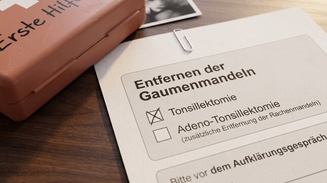 Tonsillectomy Consent Form in German With Surgical Option Selected Before Tonsil Removal