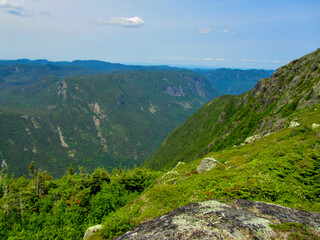 Far mountain ranges and valley © Photograpyz