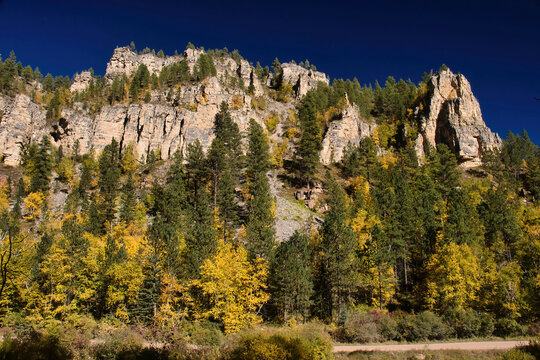 Cliffs in Spearfish Canyon