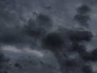 Obraz premium Cloud storm sky dark rain lightning thunder stormy typhoon nature light scene rainy atmosphere damage effect carbon dioxide dust air pollution 2.5 Pm, texture nature windstorm weather skyscape