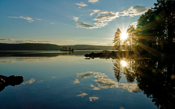 Abendstimmung am See Stora Gla. , Glaskogen Naturreservat im schwedischen V&auml;rmland.