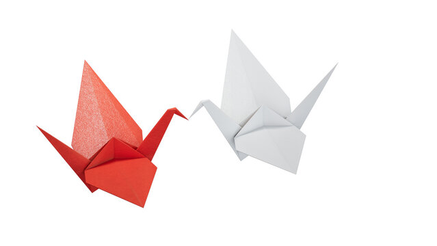 Pair of Origami bird lovers with heart. 3d illustration bird paper crane, bird paper craft for Hiroshima remembrance day and Valentine festival minimal style concept.