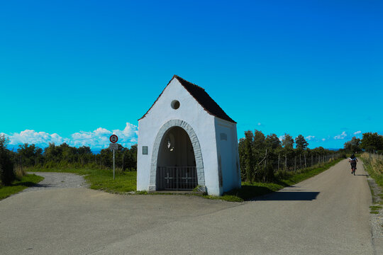 Riedkapelle, Lake Constance, chapel, cycle path, Germany, Bodensee, small church, religious architecture, historic landmark, countryside, blue sky, rural landscape, travel destination, cycling route, 