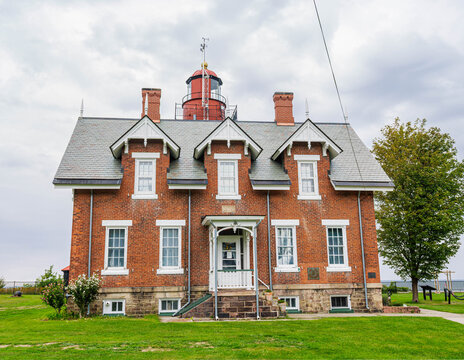 Historic Dunkirk Lighthouse and Veterans Park Museum at Point Gratiot, Dunkirk, New York, USA