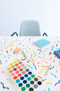 Creative and colourful set up
