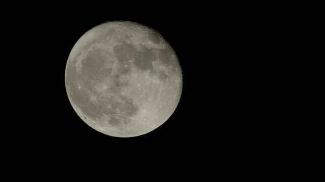 Full Moon Gibbous Moon Night Sky Dark Background Astronomy Korea 보름달 차오르는달 밤하늘 검은배경 천체 관측 한국
