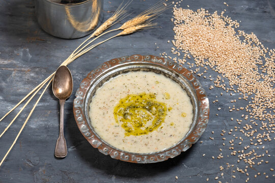 Traditional Turkish tarhana soup with wheat and dried mint