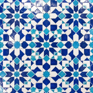 Blue geometric mosaic tile pattern