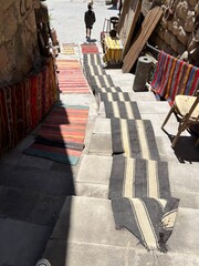 トルコの伝統的な絨毯の先には © Yukari
