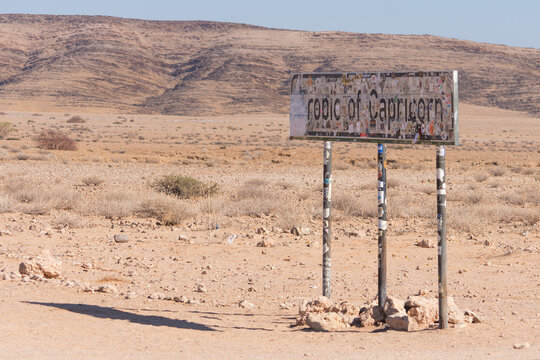  Namibia offers stunning deserts, vast savannahs, rugged mountains and rich wildlife, creating a unique harmony between nature and life.

