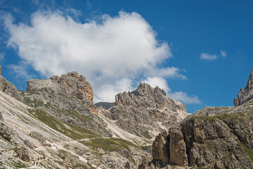 Fototapeta premium mountain landscape inside the Catinaccio Mountain Range along the trail to get to the Lake Antermoia, Val di Fassa, Dolomites, Italy