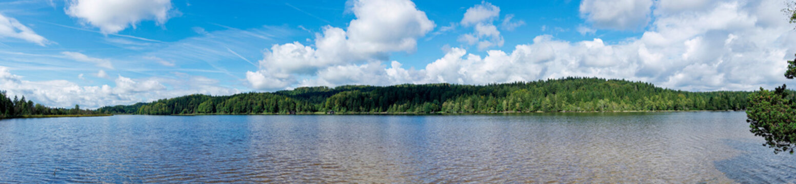 Kirchsee is a moorland lake near Sachsenkam, situated between Holzkirchen and Bad T&ouml;lz in Upper Bavaria and surrounded by nature reserve 'Ellbach-Kirchseemoor'