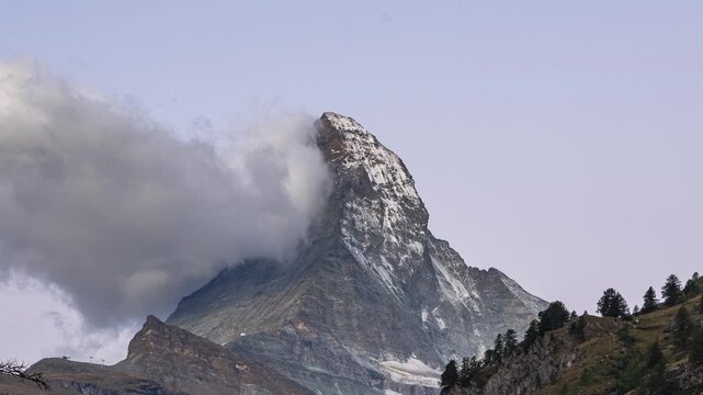 Matterhorn Zeitraffer - Zermatt - Schweiz - Sonnenaufgang