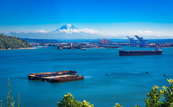 Tacoma Port Landmark 3