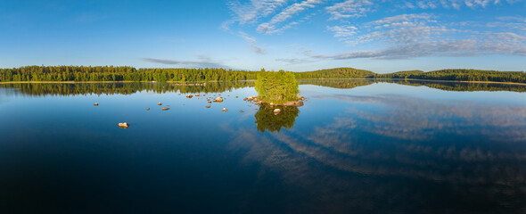 Hallangen lake panoramic view. Kalmar region. Sweden © Pawel Pajor