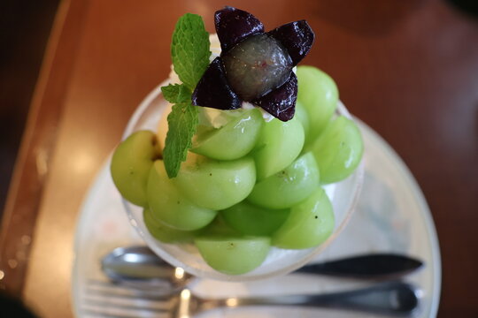 Shine Muscat Parfait