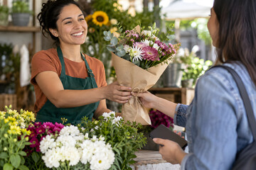Fototapeta premium Flower purchase after mobile payment in India