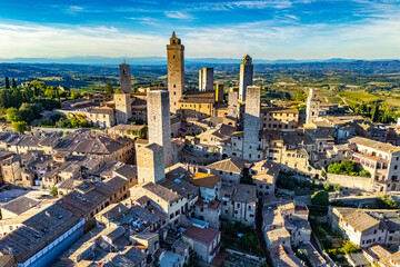 Obraz premium Aerial view of San Gimignano, a walled medieval hill town in the province of Siena, Tuscany, Italy