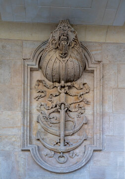 Galerie des proues Palais Royal Paris