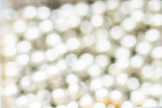 Bokeh Licht in silber als Hintergrund fotografiert