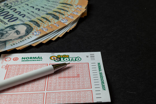 &Ouml;t&ouml;slott&oacute; Lottery Ticket And 20000 Forint Banknotes