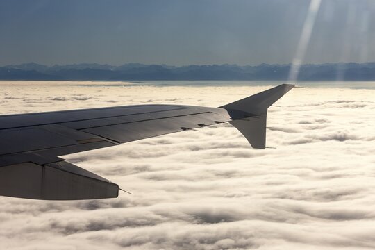 Cloud cover, Alps, Wing of an aircraft, Germany