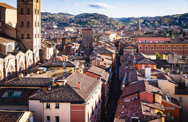 Bologna cityscape with historical architecture and red rooftops © Michael Niehaus