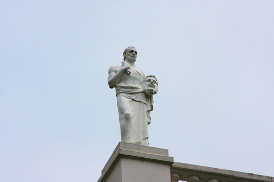 Gomel. Belarus. White statue of antique philosopher on palace roof parapet, Rumyantsev-Paskevich Palace Gomel Belarus, classical sculpture, architectural decoration