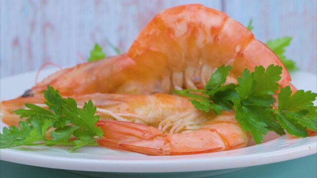 Boiled red shrimp spinning
