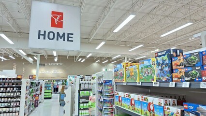 Obraz premium Toronto President Choice Home store interior with toy aisle