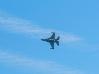 Fototapeta premium F-16 fighter jet during a training flight
