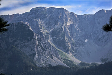 Obraz premium Majestic mountain peaks
