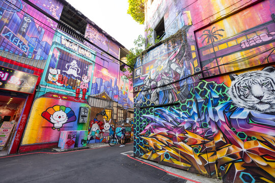 Taipei ximending colorful street graffiti art