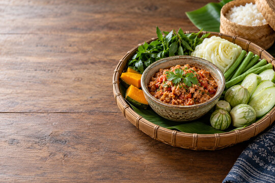Northern Thai nam prik ong chili dip with vegetables