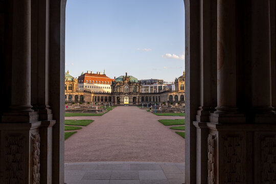 Blick in den Innenhof des Dresdner Zwingers 