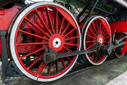 Sleeping red wheels