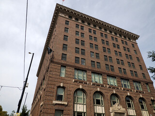 Historic Brick Office Building in Downtown Cincinnati © Izanbar photos