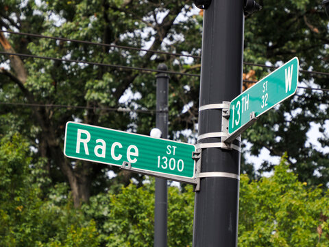 Race Street and 13th Street intersection sign in Cincinnati