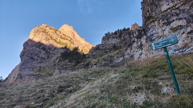 La Faja de las Flores-La Pradera-Ordesa