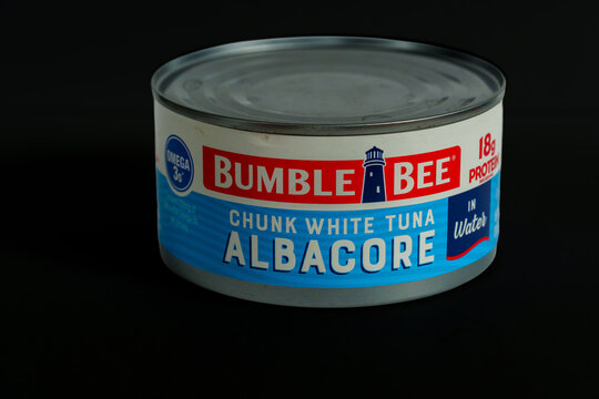 Bumble Bee chunk white tuna albacore in water product packaging
