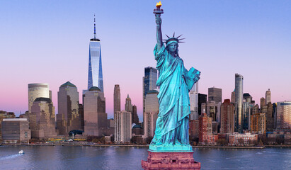 USA freedom and liberty concept. NYC skyline with liberty monument. New York City freedom banner. Statue of Liberty American symbol. Manhattan skyline freedom theme. © Volodymyr