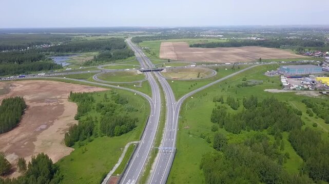 Forward descent toward Bronnitsy cloverleaf interchange