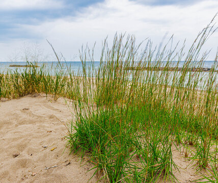 The Sandy Shores of Presque Beach on Lake Erie, Presque Isle State Park, Pennsylvania, USA
