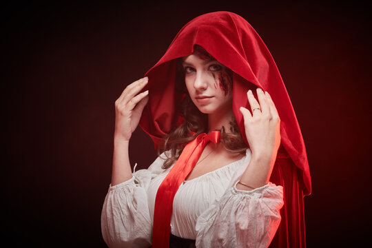 Haunted Fairytale Heroine
