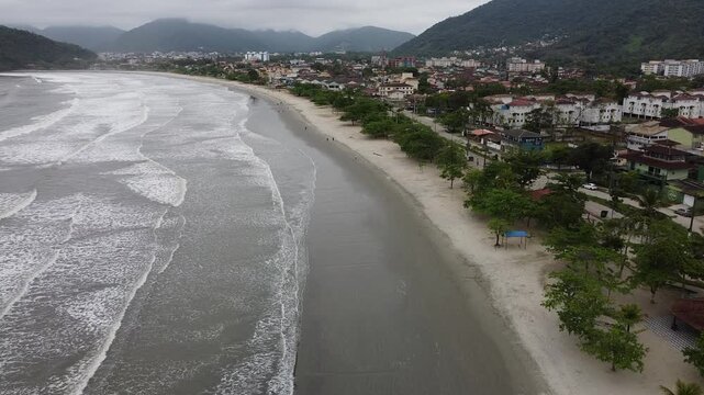 Drone footage aerial view Praia do Pereque Acu, Ubatuba, S&atilde;o Paulo state, Brasil