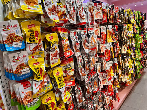 colorful paper bags on sale
