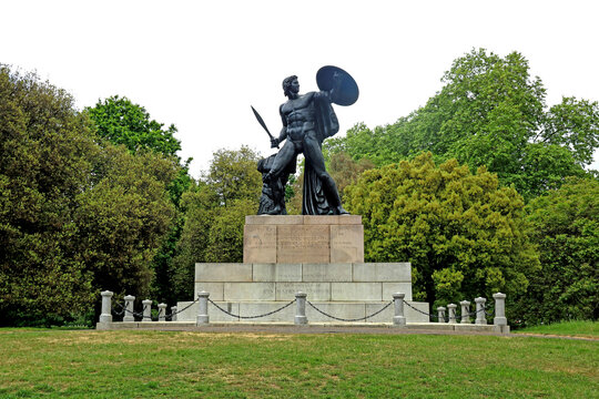 Wellington Monument Statue of Achilles at Hyde Park London UK