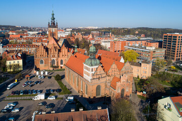 panorama miasta - kosciol sw. Brygidy i Rektorski. Pomorskie © WojciechWojcik