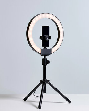 Ring light with smartphone holder on tripod stand