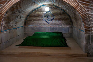 Coffins covered with green fabric in Bibi-Khanym Mausoleum, Samarkand © MotionStockVideo